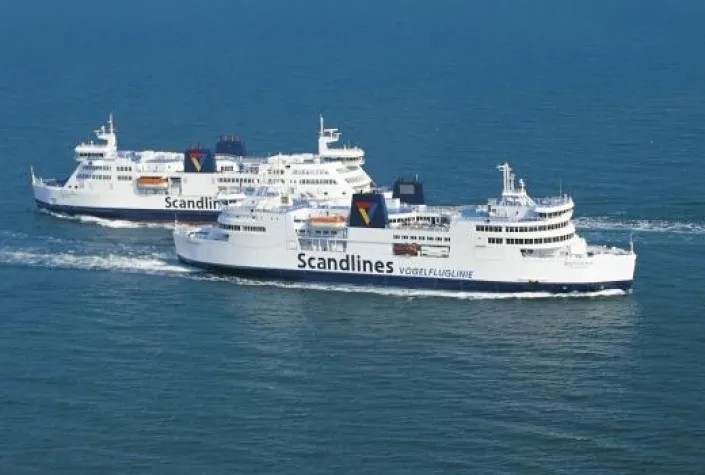 Bild: Scandlines: »Aus dem Rahmen gefallen – moderne Kunst am Öresund«