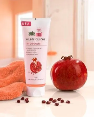 Neu & limitiert: sebamed Pflege-Dusche mit Granatapfel Bild: Neu & limitiert: sebamed Pflege-Dusche mit Granatapfel