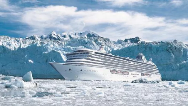Bild: Nordwestpassage-Expedition von Crystal Cruises im Sommer 2017