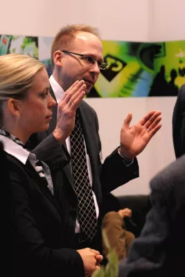 Bild: TRANSDATA und Optimal Systems gehen strategische Partnerschaft ein