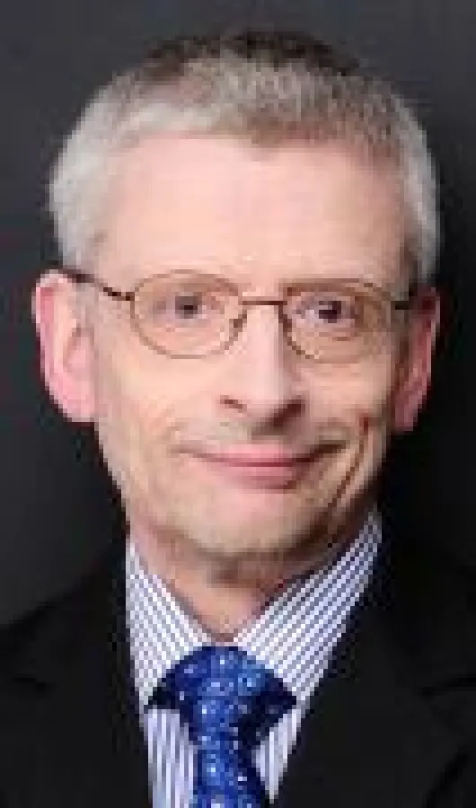 Joachim Barmwoldt ist freiberuflicher Journalist und Trainer für Pressearbeit und kreatives Texten.