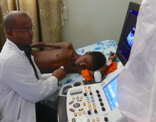 Bild: Nachrichten über medizinische COVID-19 Kollateralschäden aus Äthiopien. Herzkranke Kinder sind in Gefahr