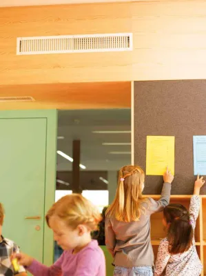 Bild: drexel und weiss: Schullüftungsgerät aeroschool leistungsfähiger und energiesparender