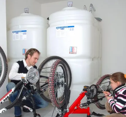 Bild: Ölgeruch im Treppenhaus: Wenn Öltanks in die Jahre kommen