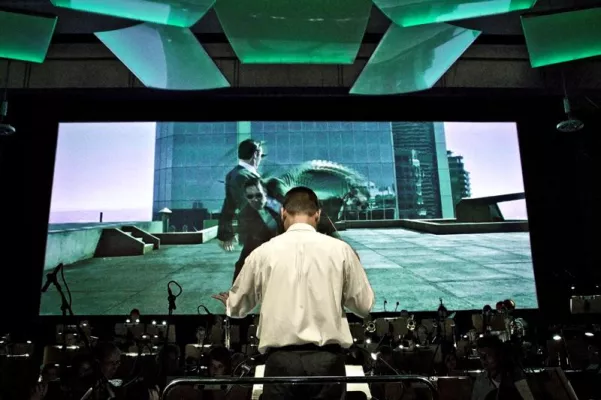 Erstmals „Matrix live – die Musik live zum Film“ im Münchner Gasteig mit der NDR Radiophilharmonie Bild: Erstmals „Matrix live – die Musik live zum Film“ im Münchner Gasteig mit der NDR Radiophilharmonie