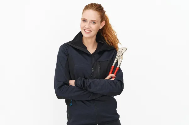 Bild: Schnell, unkompliziert und effizient: Berührungslose Armaturen installieren mit Sandra Hunke