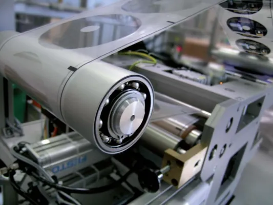 Bild: Deutschlands einzige industrielle Druckmaschine für individuelle CD-Labels