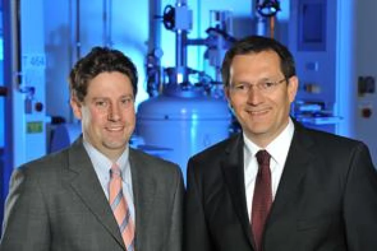 Jan Schmidt-Krayer und Dr. Henning Kreisel präsentierten positive Zahlen