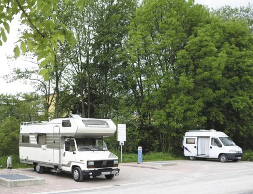 Bild: Mit dem Wohnwagen zum fränkischen Freilichtspiel