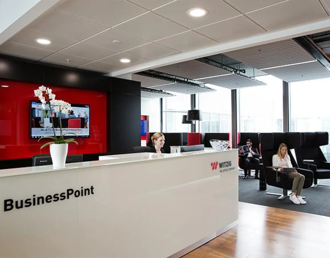 BusinessPoint - Eingangsbereich mit Lounge