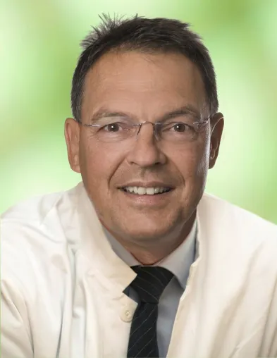 Bild: Dr. Ingo von Leffern: „Minimalinvasive OP-Techniken stärker bei gynäkologischen Krebserkrankungen nutzen“