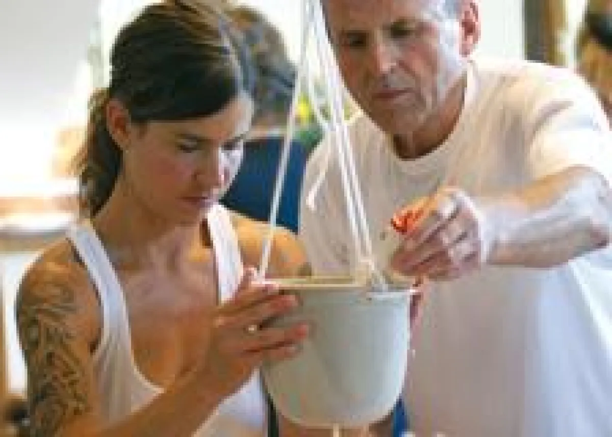 Vorbereitungen für einen ayurvedischen Stirnguss