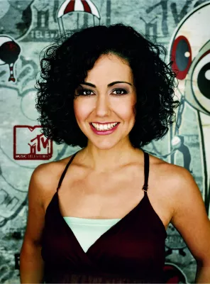 Bild: ANASTASIA ZAMPOUNIDIS unterstützt PROMINENCE FOR CHARITY