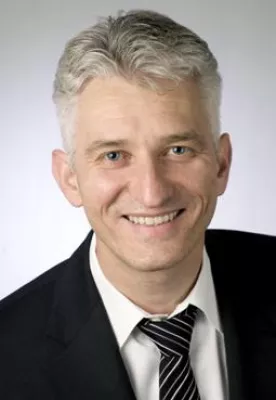 Auditspezialist DQS GmbH unter neuer Leitung: Götz Blechschmidt zum Geschäftsführer berufen Bild: Auditspezialist DQS GmbH unter neuer Leitung: Götz Blechschmidt zum Geschäftsführer berufen