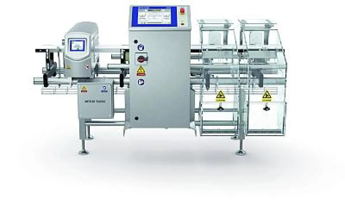 Platzsparendes Kombisystem CM33: dynamische Kontrollwaage und Profile Advantage Metallsuchsystem