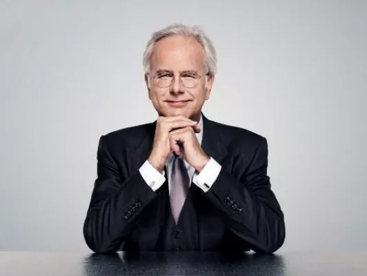 Bild: Concerto Köln & Harald Schmidt auf Deutschland-Tournee mit Mozarts „Der Schauspieldirektor“: 14.01.-06.05.2012