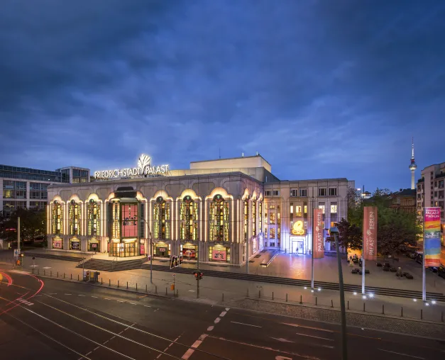 Bild: Friedrichstadt-Palast Berlin verändert seine Personalabrechnung