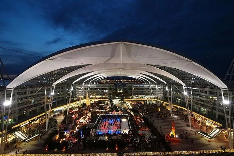 Adventszauber am Flughafen München: Wintermarkt lockt mit vielen Attraktionen, Überraschungen und Premieren Bild: Adventszauber am Flughafen München: Wintermarkt lockt mit vielen Attraktionen, Überraschungen und Premieren