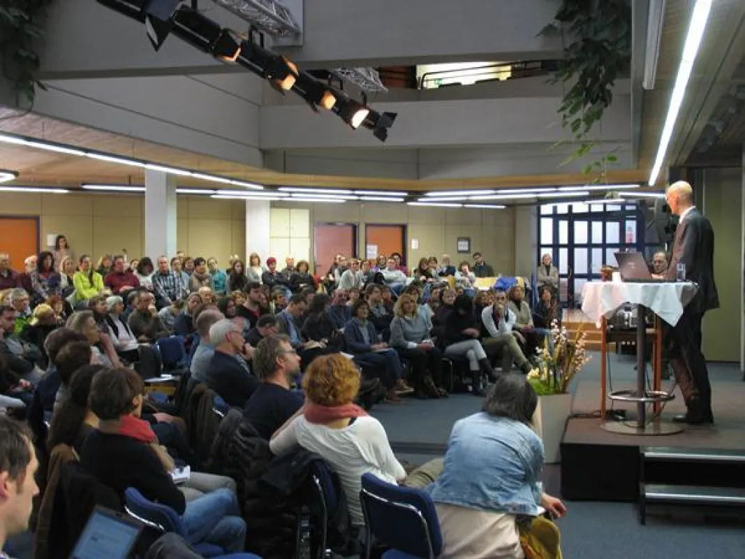 Der Fachtag des Kompetenznetzwerks Autismus Bodensee-Oberschwaben stieß auf großes Interesse.