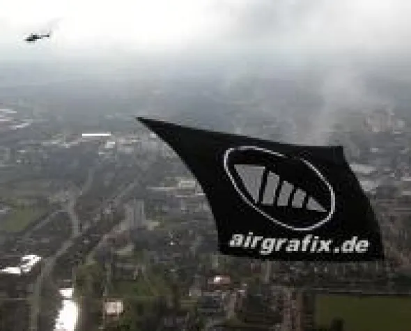 Luftwerbung der nächsten Generation Bild: Luftwerbung der nächsten Generation