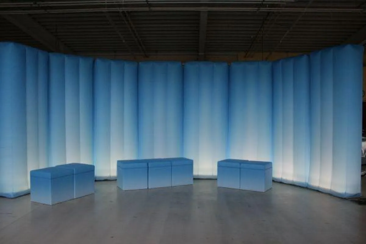 Aufblasbare texile Messewand AirBase