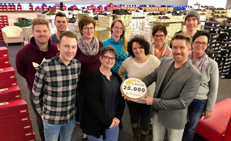 20.000 Mal Kundenbewertung "SEHR GUT" für schuhplus Bild: 20.000 Mal Kundenbewertung "SEHR GUT" für schuhplus