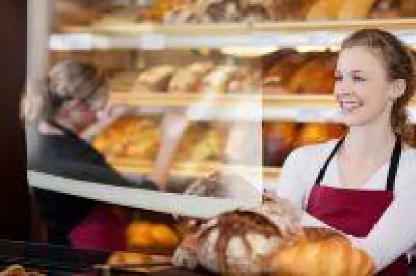 Schutzvorhang an der Kasse gegen Corona (SARS-CoV-2 /Covid-19) Bild: Schutzvorhang an der Kasse gegen Corona (SARS-CoV-2 /Covid-19)