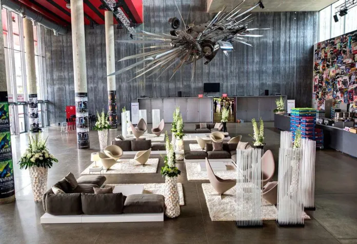 Bild: Afterwork-Event für 2.100 Gäste