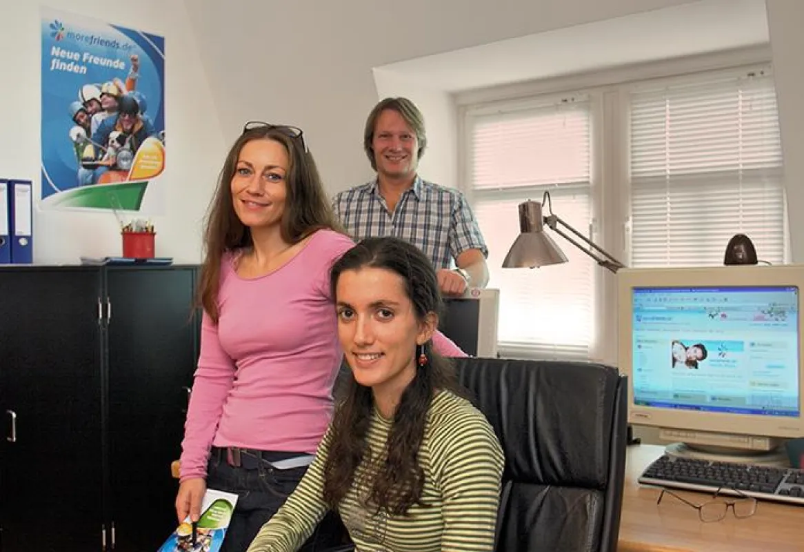 Das morefriends-Team: Alicia Martín Cuéllar, Katrin Klabes Andreas König (von vorne nach hinten)