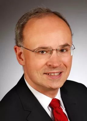 Bild: medi-finanz Consulting GmbH: Ruhestandsplaner erlangt Zertifizierung durch Bundesverband