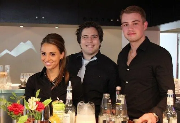 Bild: Neue Wege nach dem Abitur