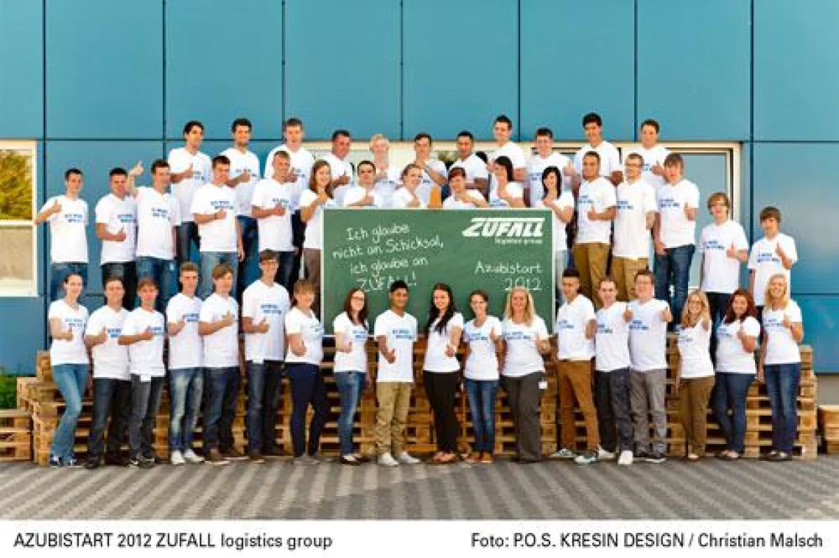 ZUFALL logistics group: 47 Berufseinsteiger starten gemeinsam in die Ausbildung