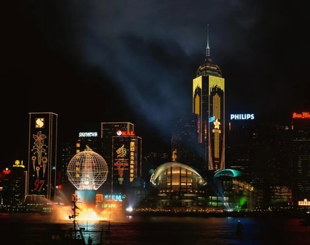 Hong Kong bietet sich besonders gut für eine Silvester Reise an.