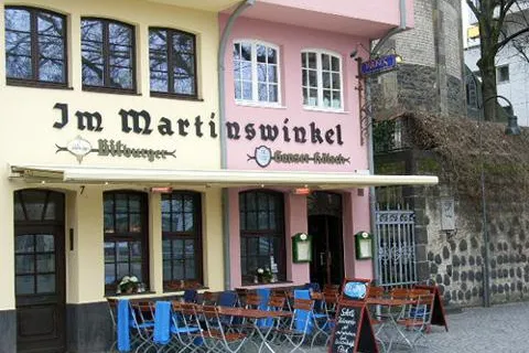 Fisch und Kölsche Tapas in der Altstadt: Das Herings im Martinswinkel tischt auf Bild: Fisch und Kölsche Tapas in der Altstadt: Das Herings im Martinswinkel tischt auf