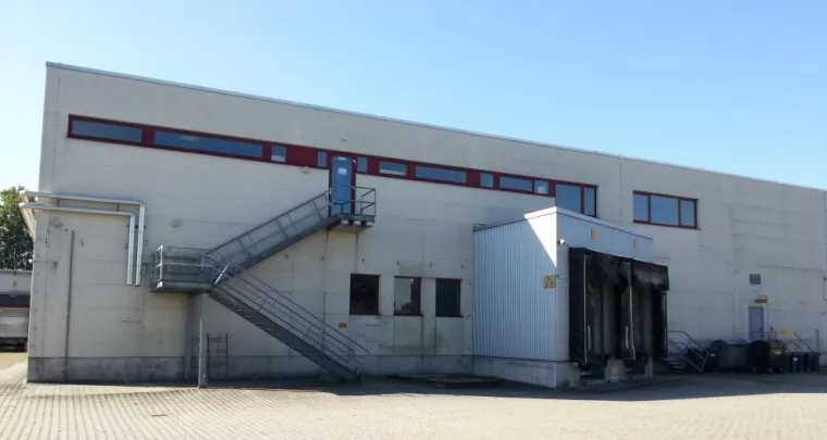 Bild: Immolox vermittelt Gewerbeimmobilie an Lizza