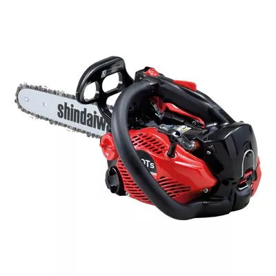 Bild: Für einen gesunden Baum: Die leichte Baumpflegesäge shindaiwa 251Ts