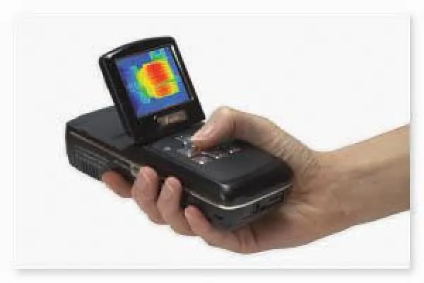 Infrarotkamera MobIR M8 - klein, preiswert und für Einsteiger empfehlenswert Bild: Infrarotkamera MobIR M8 - klein, preiswert und für Einsteiger empfehlenswert