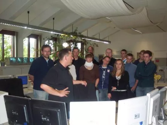 Bild: Mit Sicherheit sehen-hören-staunen