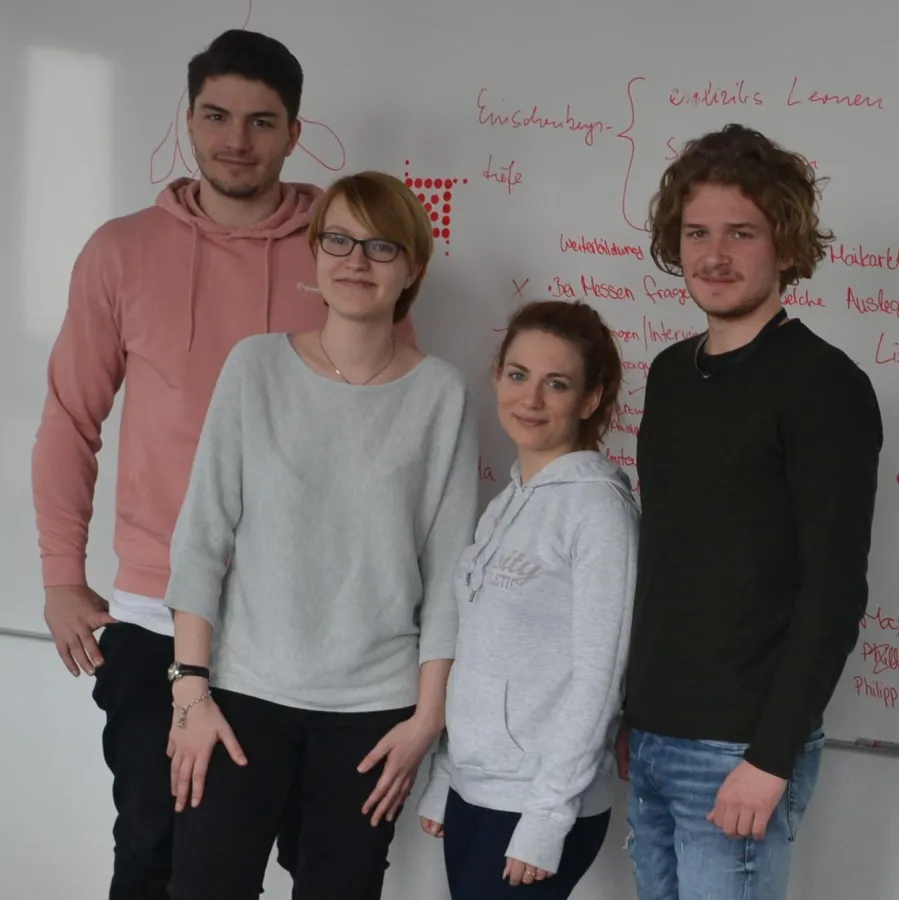 (v.li.): Max Haider, Clarissa Prestel, Johanna Sandtner und Frederik Terré. Foto: Franz Motzko