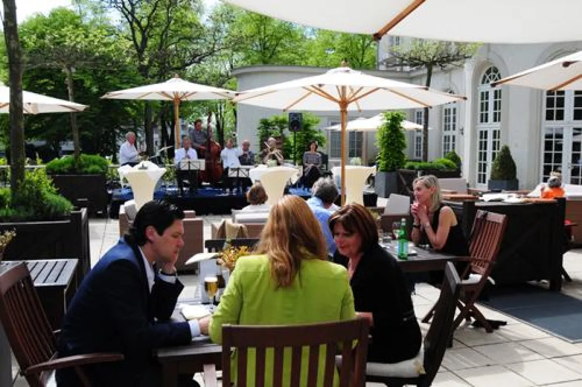 Die Terrazza Fontana im Pullman Aachen Quellenhof ist einer der schönsten Plätze in Aachen