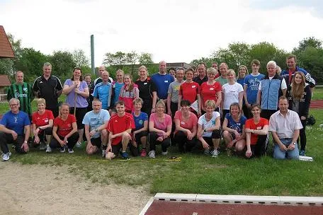 Bild: Rechtzeitig zum Saisonstart: Sechsunddreißig neue Sportabzeichen-Prüfer
