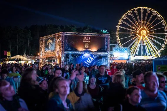 Bild: NACH ROCK IM PARK HEISST ES JETZT HURRICANE UND MS DOCKVILLE: JACK DANIEL’S FEIERT DEN FESTIVALSOMMER 2018