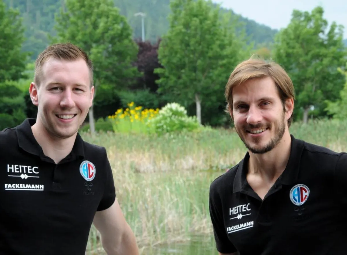 (Foto: HC Erlangen) v.l.: Nikolai Link und Michael Haaß sind die neuen Kapitäne beim HC Erlangen