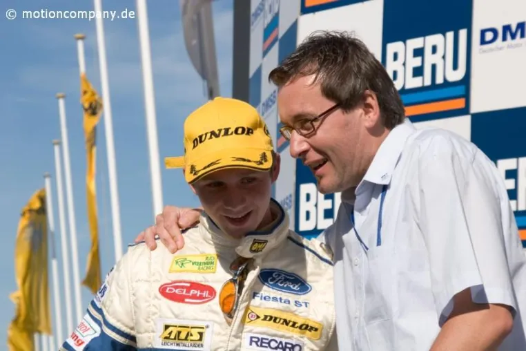 Bild: Ford Fiesta ST Cup: Rückschlag für Vizethum-Racing Spitzenfahrer Harald Proczyk – Patrick Winter übernimmt Führung in der Juniorwertung – Thomas Kappeler punktet fleißig