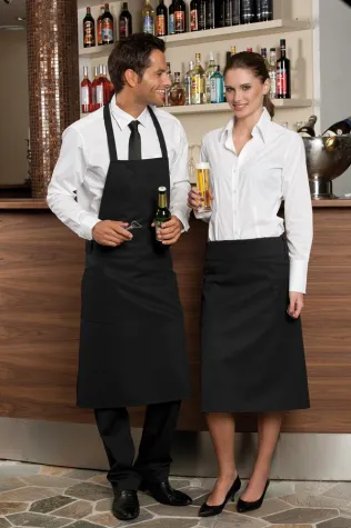 Bild: Pfiffige Schürze: aus 1 mach 2