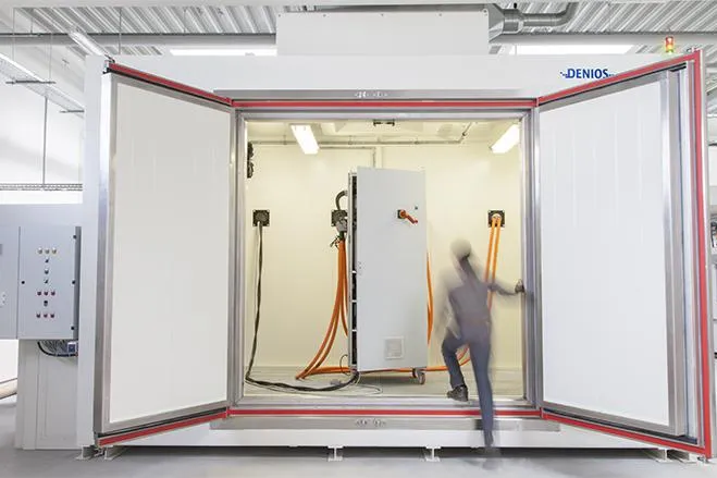 Bild: Die sichere Prüfumgebung für Lithium-Ionen-Batterien