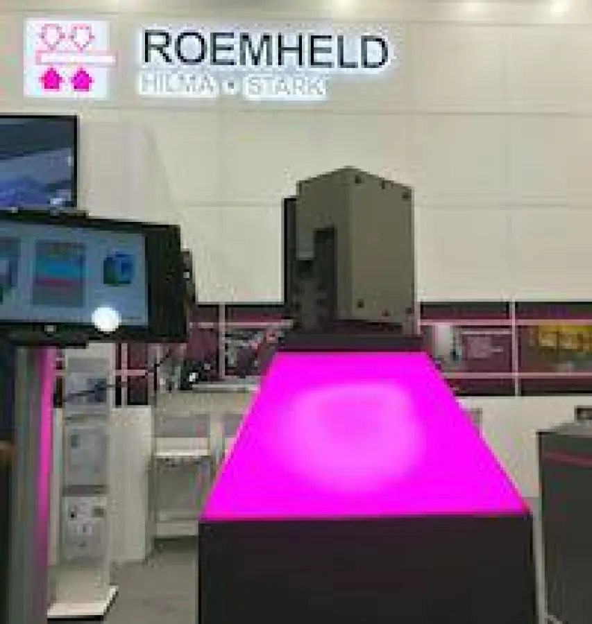 Die energielose Greiferschienenkupplung, Gewinnerin des Euroblech-Awards 2016 (Foto: ROEMHELD).