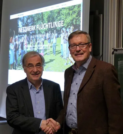Bild: Gutes tun – auch außerhalb der Weihnachtszeit: Rotary Club Dortmund-Romberg spendet für Geflüchtete