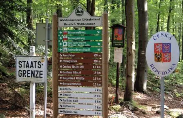 Der "Suchprofi" fürs Wandern, Biken, Reiten oder Schneeschuhwandern auf bayerischer-wald.de Bild: Der "Suchprofi" fürs Wandern, Biken, Reiten oder Schneeschuhwandern auf bayerischer-wald.de