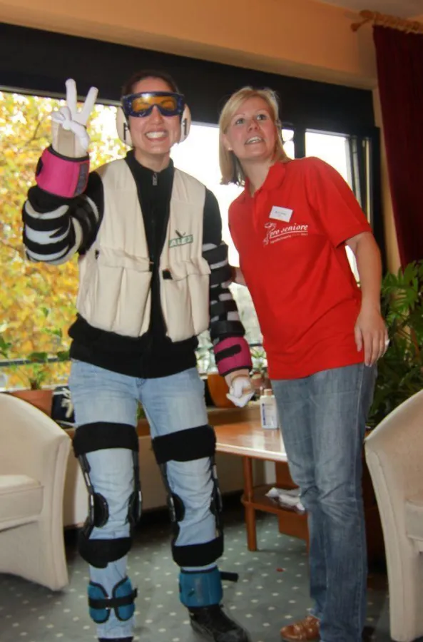 Teilnehmerin der JuFaTa 2011 im Age Simulator